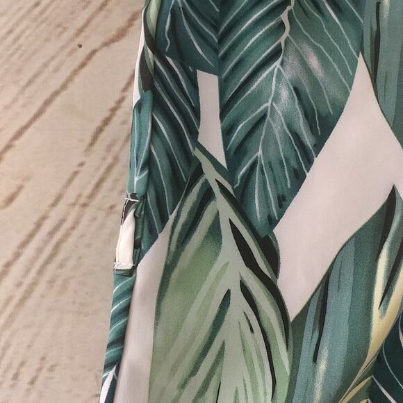 Shein Leaf Print Dress Size L (8/10) - Picture 9 of 11